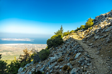 Wanderung auf den höchsten Punkt der griechischen Insel Kos in der Süd Ägäis - dem Mount Dikeos...