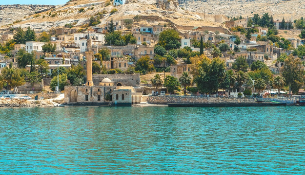 Sanliurfa Halfeti. A photograph taken from a distance of the Sunken Great Mosque located on the water in Halfeti.