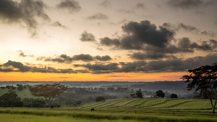 Fototapeta premium linda paisagem do nascer do sol, no sul do Brasil.