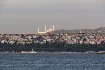 Fototapeta premium historic, building, landscape, bridge, view, scenic, panoramic, famous, turkiye, background, ottoman, skyline, destination, constantinople, bosphorus, landmark, road, sea, tower, aerial, culture, city
