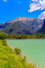 Der D&uuml;rrensee (Lago di Landro) in den Dolomiten in S&uuml;dtirol, Italien