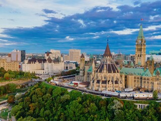 Fototapeta premium Parliament of Canada and downtown, Ottawa, Ontario, Canada.