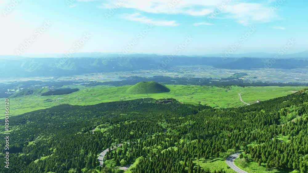Poster 森林、空撮、風景、景色、山林、自然、ドローン、環境、パノラマ、展望、SDGs、サステナブル、ESG投資、CSR、TCFD、持続可能な開発目標、サステナビリティ、環境問題、社会、エコロジー、エコシステム、クリーン、グリーン、青空、俯瞰、ハイアングル、鳥瞰図、上から見た、見下ろす、地平線、景観、迫力、絶景、ダイナミック、遠近感、都市、山地、山脈、アウトドア、林業、緑化、植物、新緑、日本、原生林、樹海、
