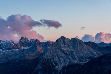 Obraz premium Panoramic view of the Val Gardena Dolomites in Italy.