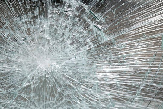 bris de glace