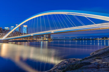 Helsinki by night