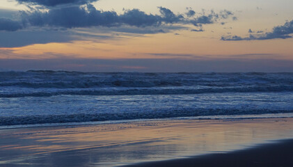 Obraz premium sunset over the sea