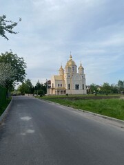 church of the holy trinity