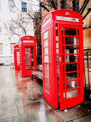 Fototapeta premium british red telephone box in London
