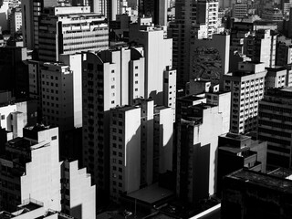 paisagem urbana em preto e branco do centro de sao paulo
