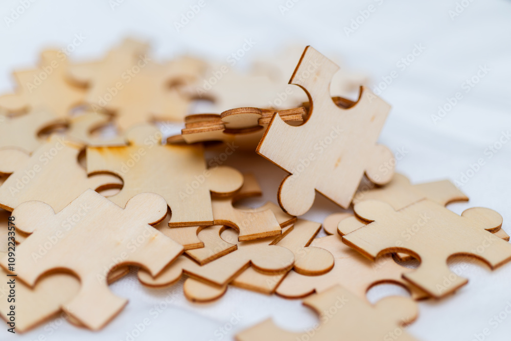 Leinwandbilder creative business strategies puzzle assembly visual content indoor close-up problem-solving mindset