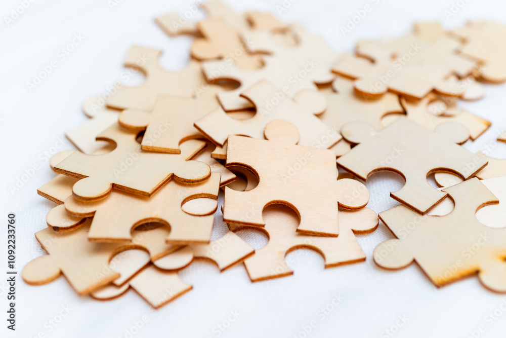 Aufkleber puzzle pieces representing business strategy planning creative workspace digital content calm enviro
