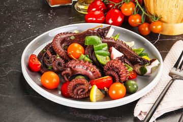 Salad with octopus tentacle and vegetables