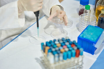 Bacteriologic laboratory services for food and water analysis