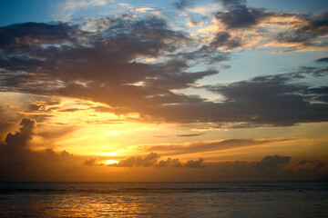 Fototapeta premium Sunset and sunset glow on the Seychelles Island in Africa