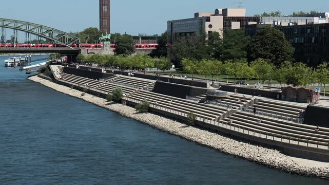 MC_Rheinbulevard_Koeln 7