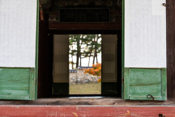 Fototapeta premium old room in the traditional Korean building