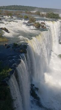  cataratas do igua&ccedil;u vistas pelo lado brasileiro, em foz do igua&ccedil;u, paran&aacute; 