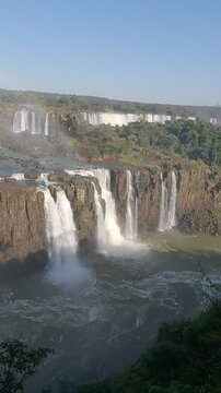 cataratas do igua&ccedil;u vistas pelo lado brasileiro, em foz do igua&ccedil;u, paran&aacute; 