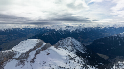 Obraz premium snow covered mountains
