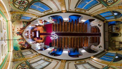 Fisheye View of Cathedral Interior with Intricate Architectural Details