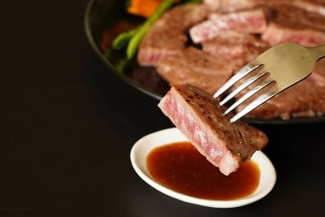 黒毛和牛ロースステーキ　国産和牛