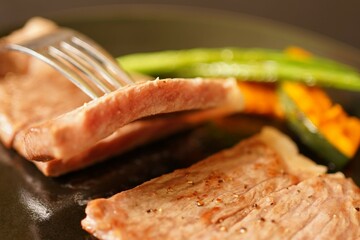 黒毛和牛サーロインステーキ　特選