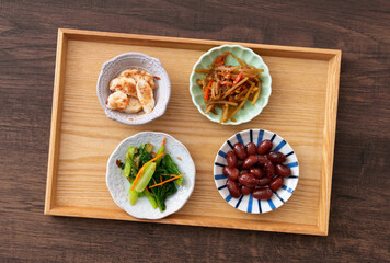 Japanese side dishes on a tray.  お盆の上の日本のおかず