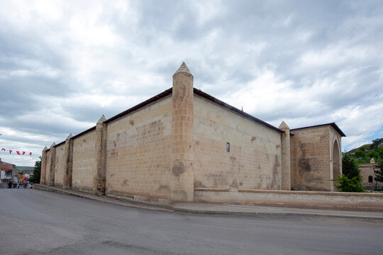 Exterior view of the Saltuklu caravanserai, a 12th-century building complex built by the Saltuklu female ruler Melike Mama Hatun, Tercan, Erzincan, T&uuml;rkiye.