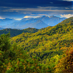 Obraz premium Corsican landscape with mountains in the background and spectacular clouds