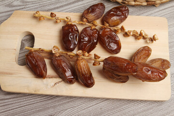 dried fruit and nuts