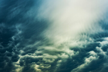 Obraz premium dramatic sky with dark clouds