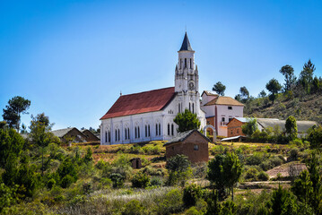 Fototapeta premium Eglise d'un village des hautes-terres de Madagascar