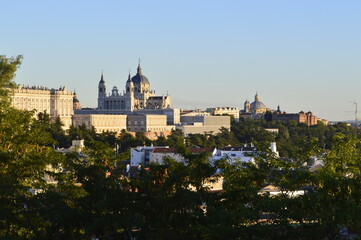 Fototapeta premium Vista da Catedral de Madrid na Espanha
