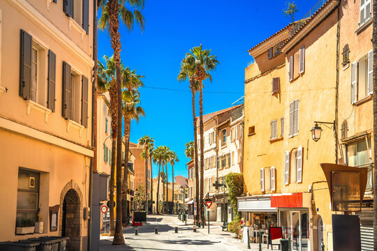 Fototapeta Town of Sanary sur Mer colorful street view