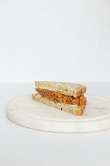 vegetable grilled sandwich sliced