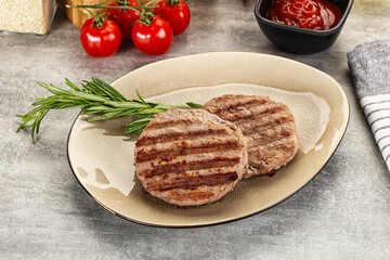 Grilled two beef burger cutlet