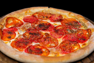 Italian pizza with tomatoes