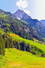 Obraz premium Blick vom Pflerschtal in die Stubaier Alpen