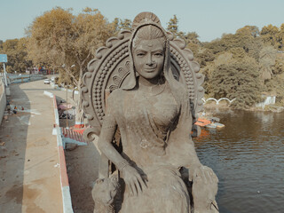 statue of the rani kamlapati bhopal