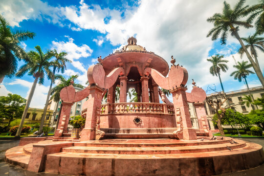 Tampico, Tamaulipas Mexico, August 26 2024 Kiosk in the Plaza de Armas in Tampico, surrounded by palm trees and green areas, in Tamaulipas, Mexico