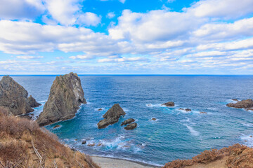 積丹ブルーに包まれた島武意海岸の秋