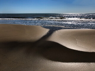 plage de Pi&eacute;manson au bord de la mer M&eacute;diterran&eacute;e