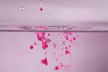 farbe tropfen wasser pink