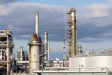 Refinery industrial plant with fuel tanks and fuel production facilities