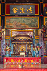 Seng Hong Bio, with the god Seng Hong Ya, the Guardian Temple of Singaraja City. This place of worship was founded by the Qing Dynasty.