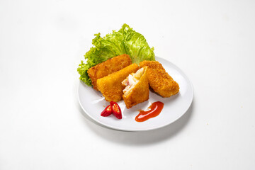 Indonesian Fried Spring Rolls (Risol Goreng)