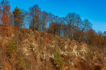 Dolina Popradu, skały nad rzeka Poprad. © Maciej G. Szling
