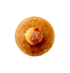 sliced orange on a plate