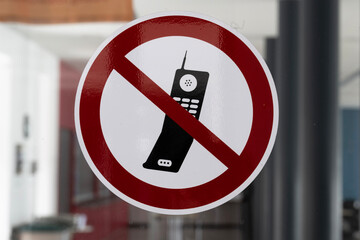 Zeichen f&uuml;r Handyverbot, Schweiz